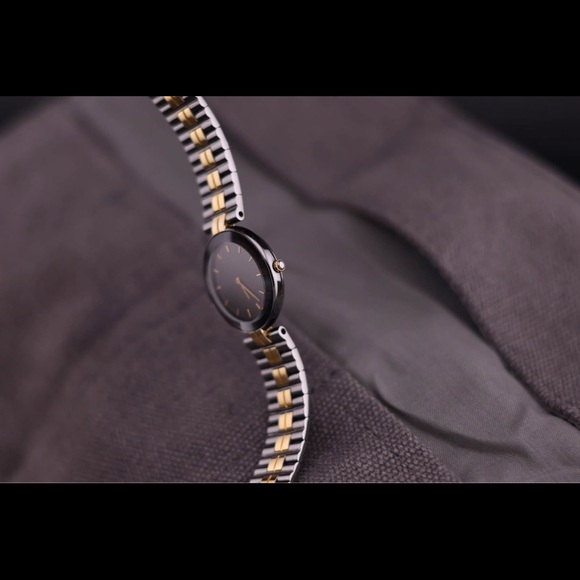 Vintage 1982 Seiko Lassale 5A50-0280
Two-toned Women’s Watch - Picture 6 of 10